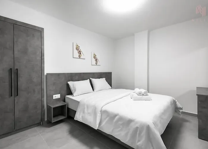 Consul, Nilie Hospitality Mgmt Apartament Salonic